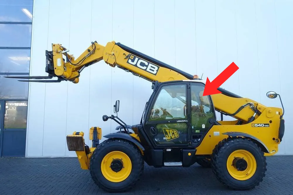 Стекло кузовное заднее левое (закаленное) 827/80213 для погрузчика телескопического JCB Loadall 540-140, Loadall 540-170, Jсb531-73