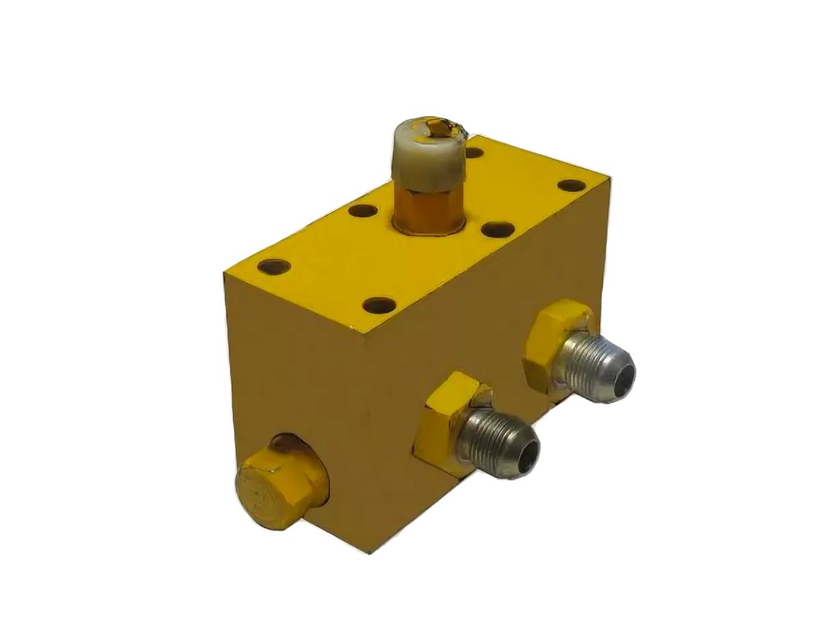 Блок клапанный КС-45717.84.430-3 автокрана Ивановец