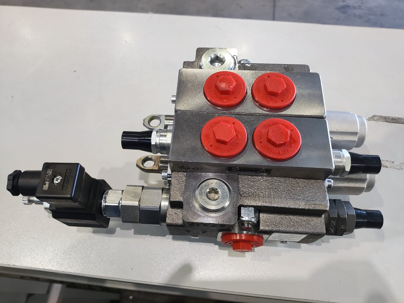 Гидрораспределитель Q80/2E 080020103450401 Galtech