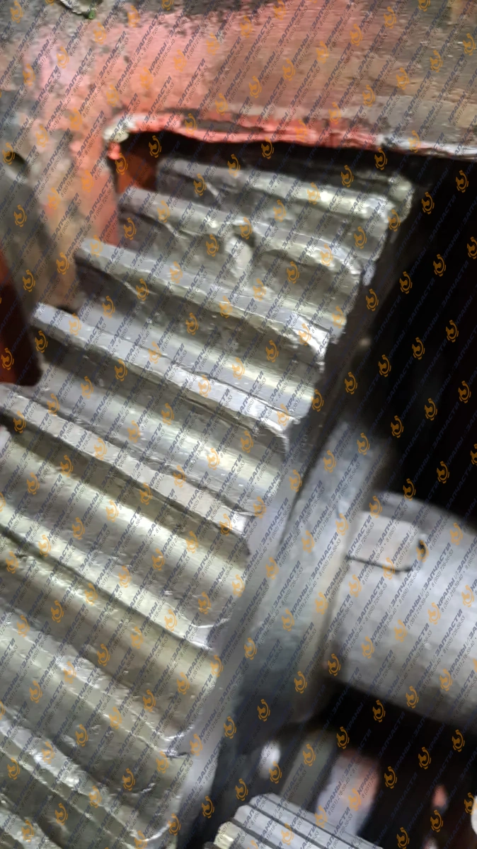 Повреждённые зубья вала шестерни редуктора