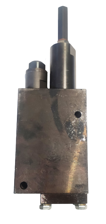 Клапан тормозной ПТК 20-01.000 (со встроенным гидрозамком и предохранительным клапаном) для автокрана Ивановец, Галичанин, Клинцы