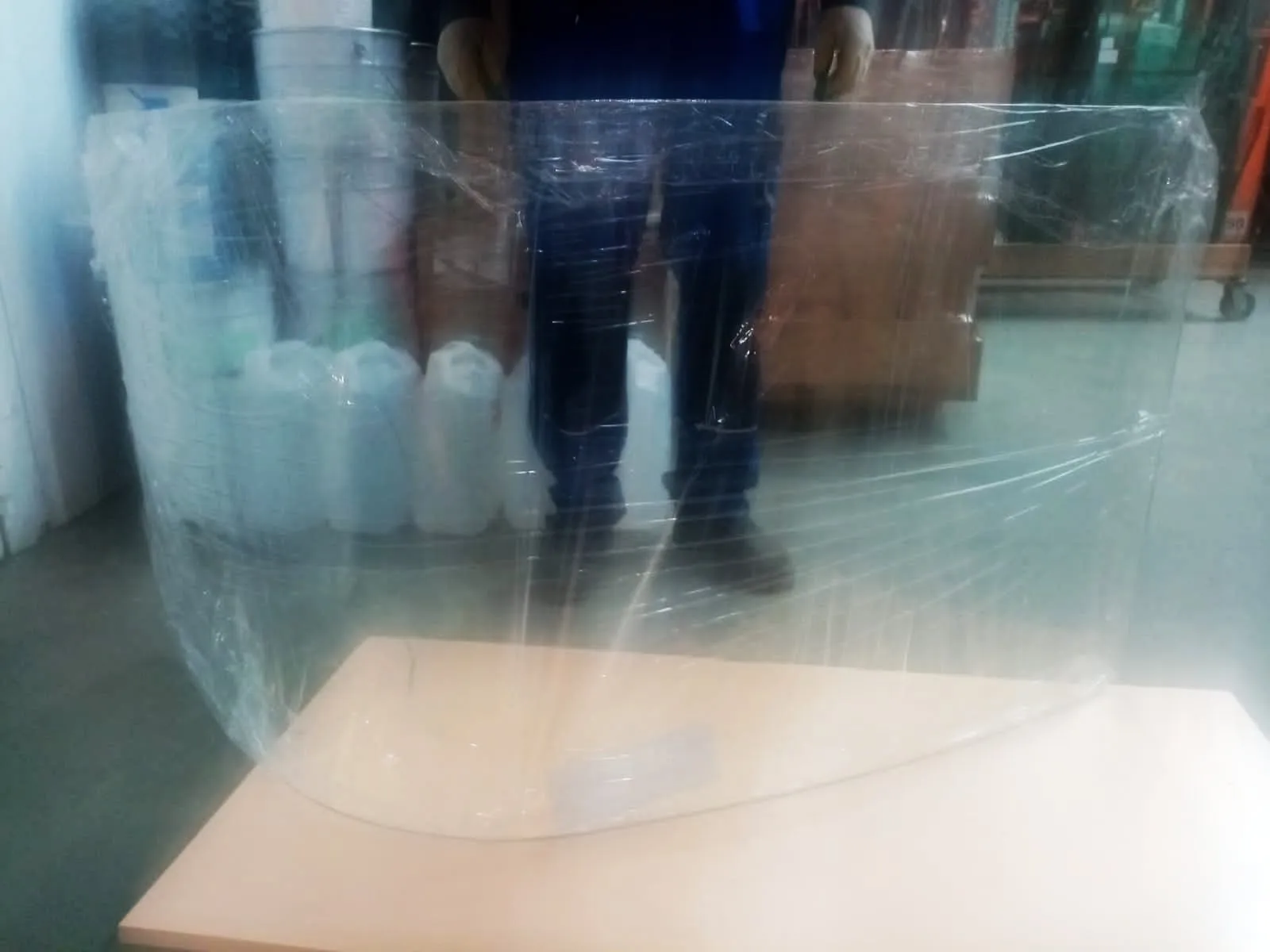 Стекло лобовое гнутое RSG 000 (1605x722) для автокрана Челябинец (новая кабина) КС-45721, КС-55730, КС-55732, КС-55733