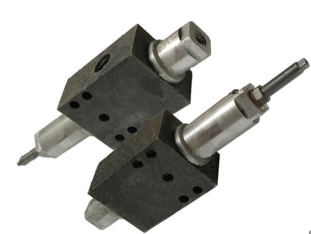 Клапан обратный управляемый КС-3577.84.700-9 (Италия) для автокранов Ивановец, Челябинец, Галичанин, Клинцы, Мотовилиха