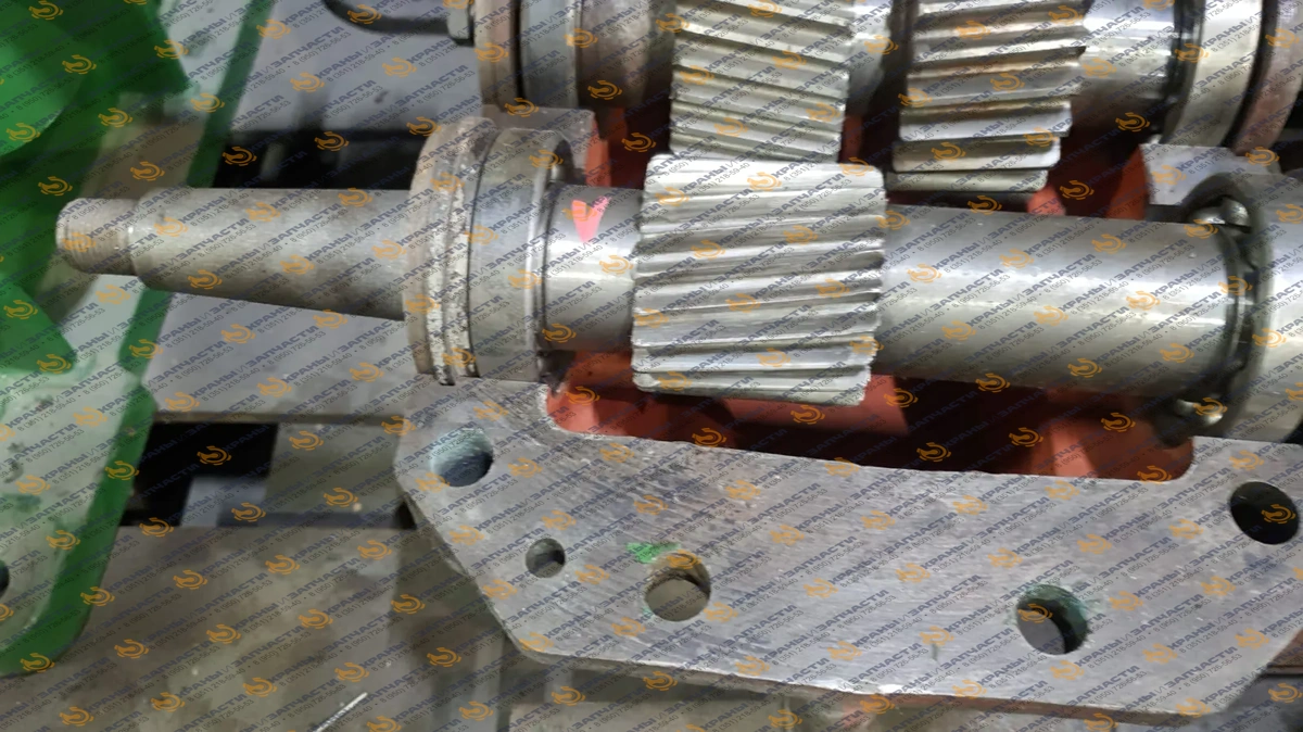 Новые запчасти редуктора для замены