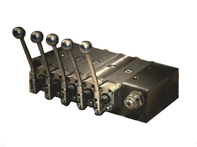 Гидрораспределитель нижний (опор) РГМ 10Е5КД/3ТВ2НР