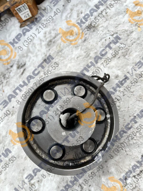 Повреждение резьбовых отверстий