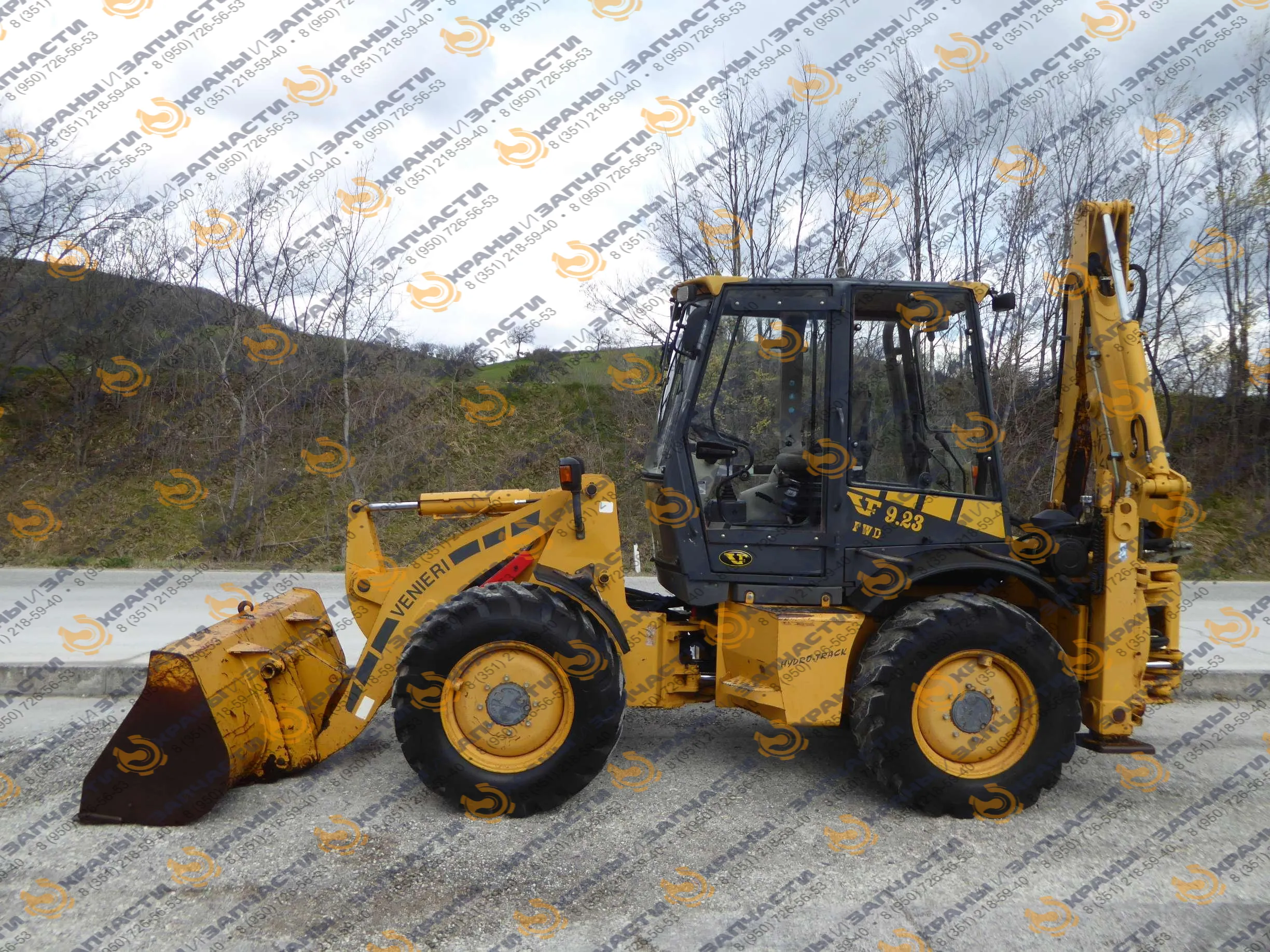 Стекло заднее нижнее (закаленное) для мини-погрузчика Venieri 9.23