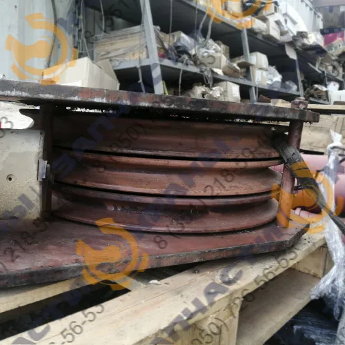 Крюковая подвеска в сборе козлового крана КК 20-32, 20 тонн, Блок диаметр 700