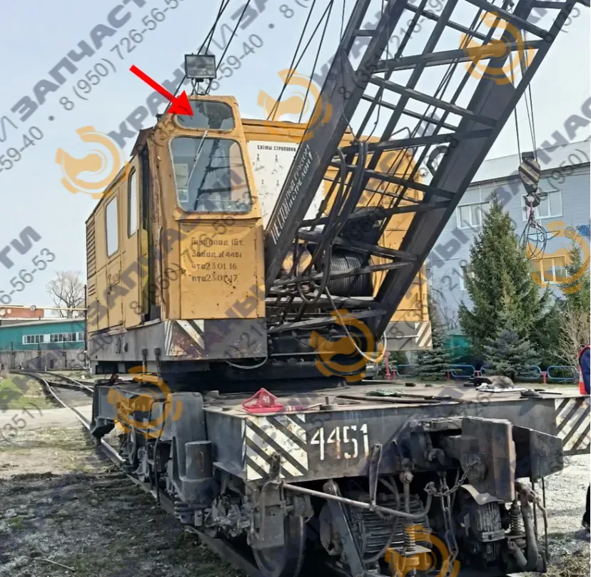 Стекло лобовое (верхнее) 17-22053-10 ж/д крана КЖ, КДЭ, КЖДЭ