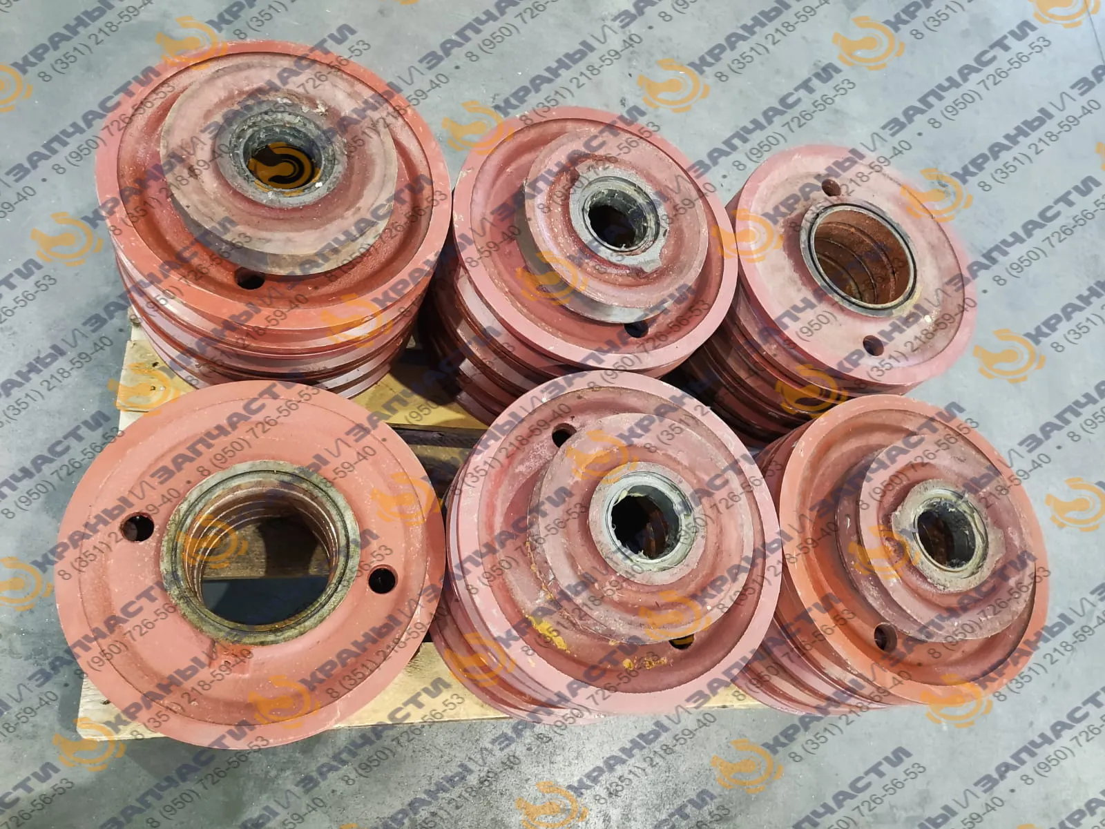 Блок полиспаста (канатный блок) 33-100000-001-01 чугун ⌀405 для жд кранов КДЭ-163, КДЭ-253, КЖДЭ-16, КЖДЭ-25, КЖ-461, КЖ-561, КЖ-462, КЖ-562, КЖ-662