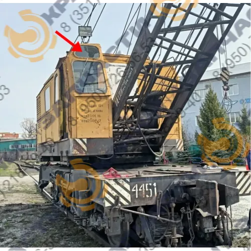 Стекло 17-22053-10 кабины машиниста 23-17000А железнодорожного крана КДЭ-163, КДЭ-253, КЖДЭ-16, КЖДЭ-25, КЖ-461, КЖ-561, КЖ-661, КЖС-16, КЖ-462, КЖ-562, КЖ-662