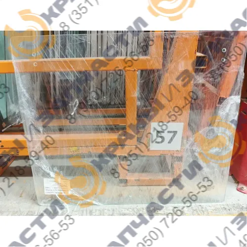 Стекло окна заднего (740х625) для автокрана Клинцы (новая кабина)