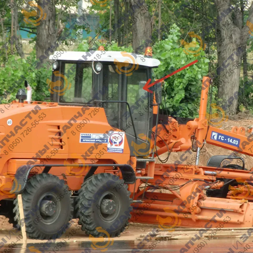 Стекло КУ51.11.001 двери от автогрейдера ГС-14.03