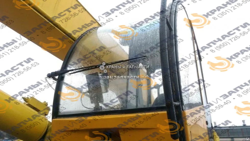 Стекло ветровое КМК 1.01-5206011 (1748х800) для автокрана Машека (новая кабина) КС-55727