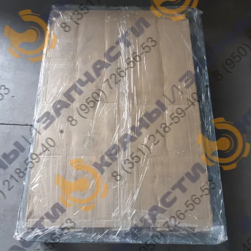 Стекло боковое 251.17.00.031 (1208х880-6) гусеничного крана ДЭК-321