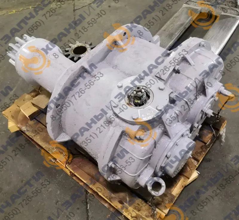Редуктор поворота 33-080200-000-03 ж/д крана КЖ-462
