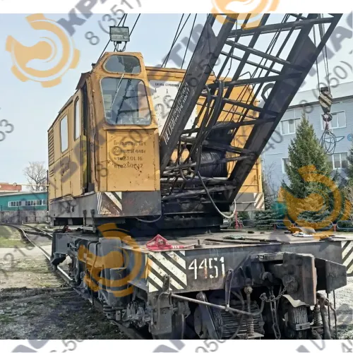 Стекло 17-22051-51 боковое левое кабины 23-17000А железнодорожного крана КДЭ-163, КДЭ-253, КЖДЭ-16, КЖДЭ-25, КЖ-461, КЖ-561, КЖ-661, КЖС-16, КЖ-462, КЖ-562, КЖ-662