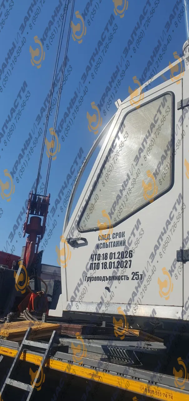 Стекло дверное триплекс (левое) 910х825 для кабины СВЭЧЕЛ автокрана Челябинец КС-55730, КС-55732, КС-55733, КС-55732М1