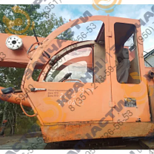 Стекло боковое большое МКТ-25.1065.62.00.00.01 (920х920) для автокрана Ульяновец МКТ-16, МКТ-20, МКТ-25, МКАТ-16, МКАТ-20, МКАТ-25, МКТБ-30, МКТБ-40, МКТБ-50