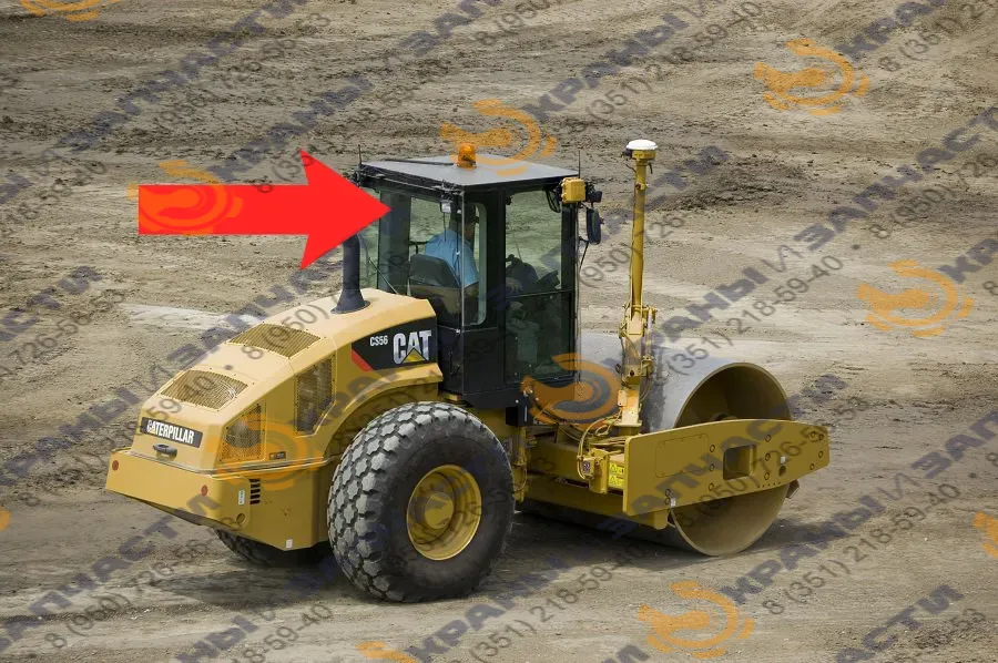 Стекло заднее центральное (закаленное) для катка Caterpillar CS56