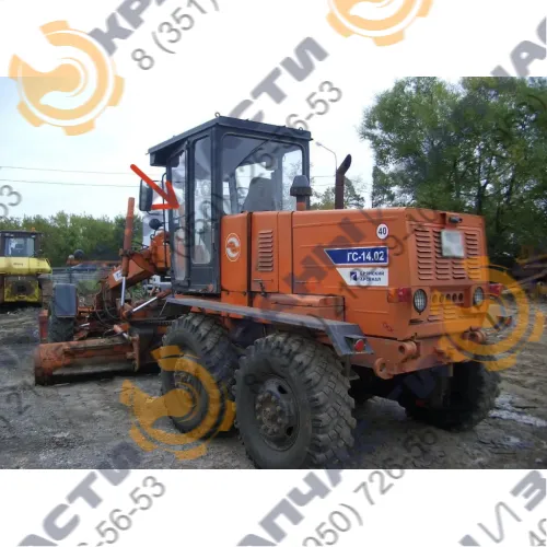 Стекло дверное 250.04.00.00.001 от автогрейдера ГС-14.02, ГС-18,05