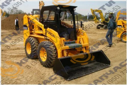 Стекло лобовое оригинал (закаленное) 71S7-00360P для мини-погрузчика Нуundai HSL850-7a