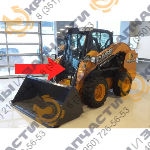 Стекло лобовое нижнее правое (закаленное) 84259722 для мини-погрузчика Case SV250V, SV250C, SV185V, SV185С