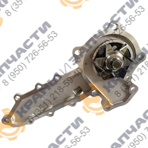 Насос водяной (помпа) Bobcat 6685105