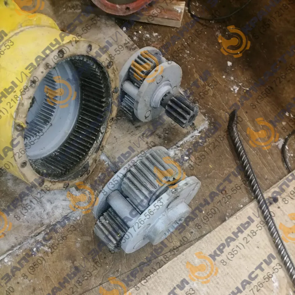 Механизм поворота КС-6476.306.00.000 автокрана Ивановец КС-6476