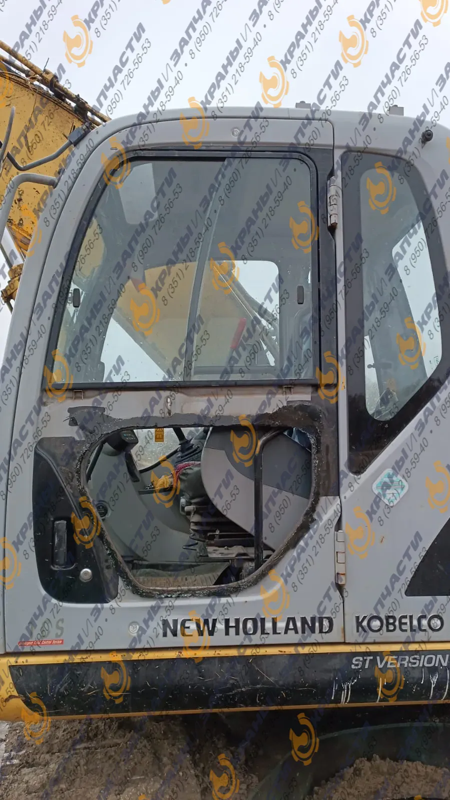 Стекло лобовое верхнее каленое YN50C01173P1 для экскаватора New Holland E215B