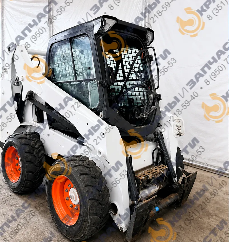 Стекло 7120401 лобовое Bobcat T650, T650H, T770 