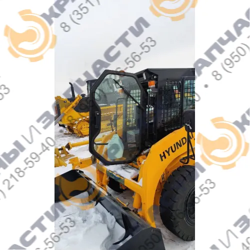 оригинальное стекло на мини-погрузчик Хюндай