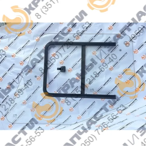 Боковое стекло (1345х965) с форточкой закаленное  5 мм 724.52.015 для автокрана Клинцы (новая кабина) КС-55713 