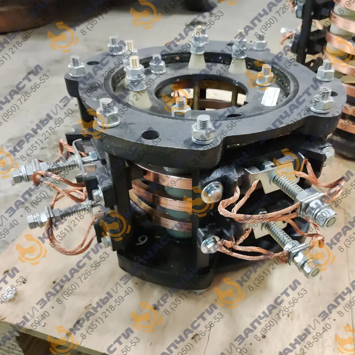 Токоприемник (токосъемник) кольцевой ТКБ-4 Т2  кабельного барабана