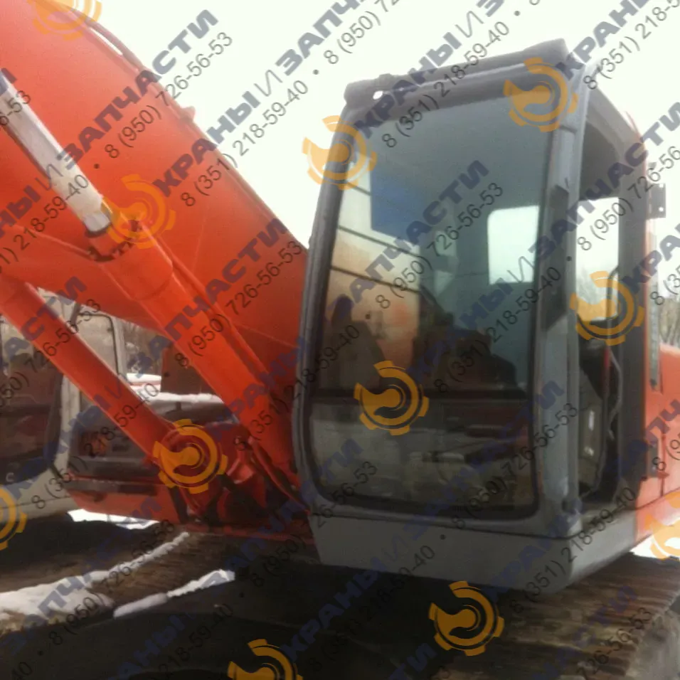 Стекло переднее нижнее 4602563-YC (840x405) гусеничного экскаватора Hitachi ZX 230