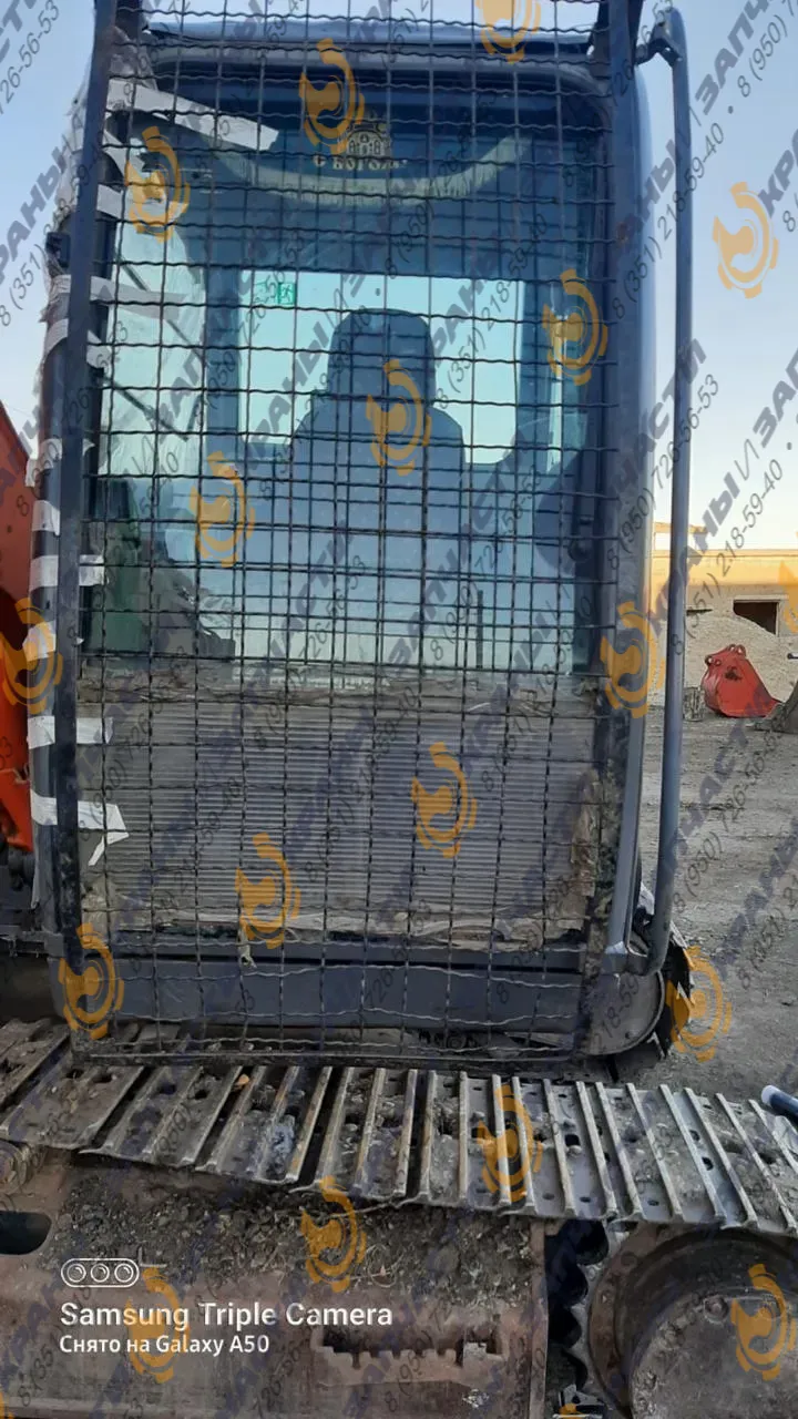 Стекло лобовое нижнее с шелкографией (триплекс) 4602563 для экскаватора Hitachi ZaxisZX130, 140, 160, 180, 225, W1