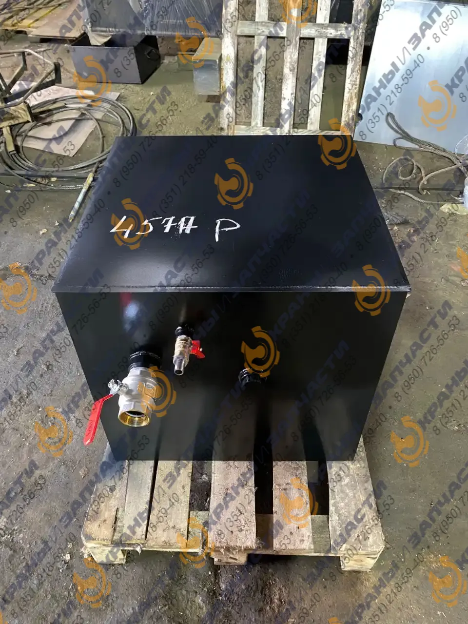 Гидробак КС-45717.83.400 для автокранов Ивановец КС-45714, КС-45717, АК-25, КС-54711, КС-54712