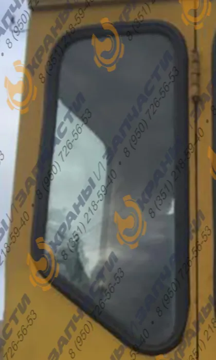 Стекло малое боковое кабины на бурильно-сваебойного комплекса БМ-811