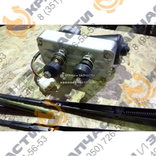 Привод стеклоочистителя ZD2530-62ЕН автокрана Галичанин КС-55713, КС-55715-1, КС-55729В, КС-65713-1, КС-65721, КС-85713
