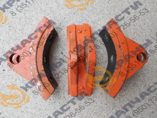 Колодка КС-45721.28.00.1100 автокрана Челябинец КС-45721