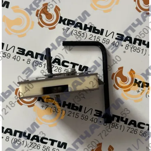 Замок кабины У7810.5.570 автокрана Ивановец КС-45717К-1