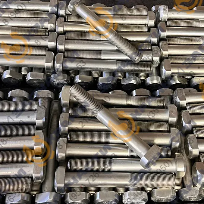 Болт КБ-605.00.00.016 крепления секций стрелы башенного крана КБ-515 